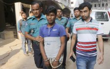 নারী পথচারীকে ধাক্কা দিয়ে পালানোর সময় আবরারকে চাপা দেয় সুপ্রভাত পরিবহনের বাসটি